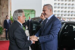 Pakistan hosts four-nation bid to encourage US, Iran towards diplomacy