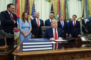Can Trump ban CNN, news outlets he doesn’t like from the White House?