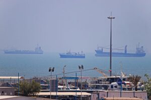 Are global oil reserves sufficient to withstand renewed US-Iran war?