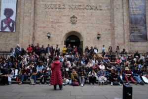 Colombian president purges National Museum of works promoting ‘communism’