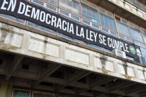 Argentine students protest on campus over Milei’s austerity