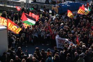 What can a global strike of dockworkers achieve for Gaza?